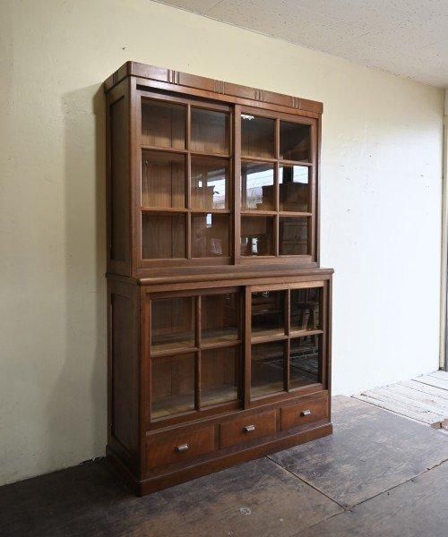 上質な格子ガラス戸収納棚 - SANNPO古道具店