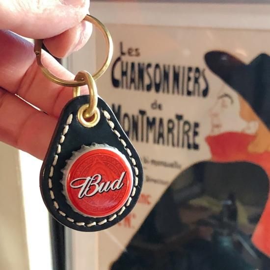 ビアボトルキャップキーリング / バドワイザー（BEER BOTTLE CAP KEY RING / BUDWEISER）