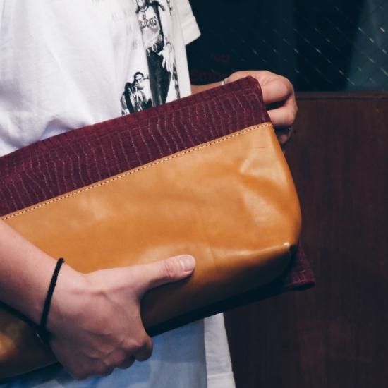 クラッチバッグ レザーバッグ バーガンディ ボルドー - GALLON WEB