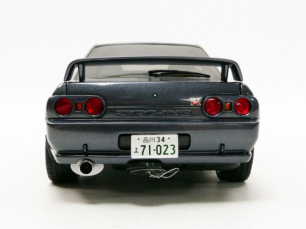 ミニカー ニッサン 湾岸ミッドナイト レイナ R32 スカイライン GTR 72h