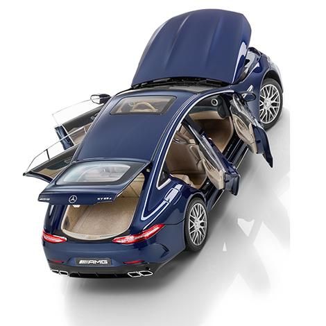 ゼニス新作モデル S GT Mercedes-AMG 4ドアクーペ 1:18 ブリリアントブルー ミニカー