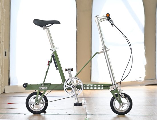 CarryMe ソリッドタイヤマットオリーブ - Cycle Shop NAKAHARA Web Shop