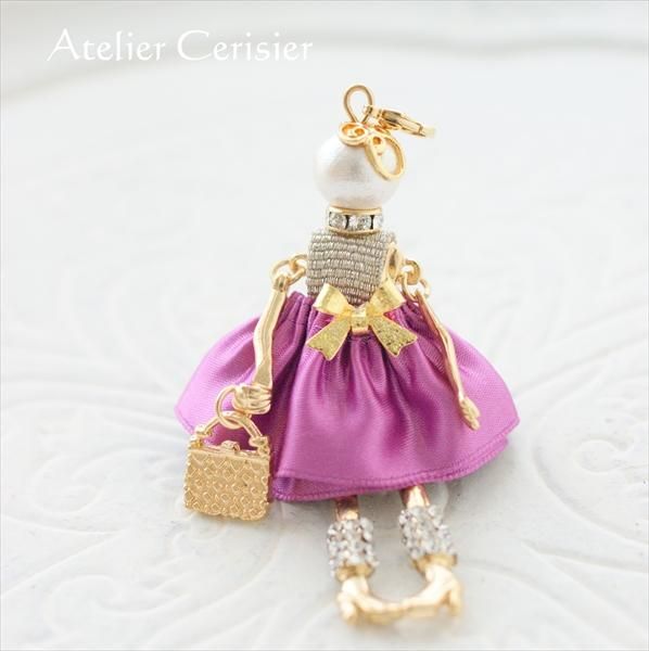 ドールアクセサリー ジジ ピンク バッグチャーム