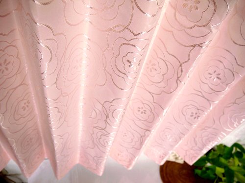 カーテン 遮光二級 防音 遮熱 保温 裏地付き 既製 牡丹柄 サマンサ ピンクを見に行く