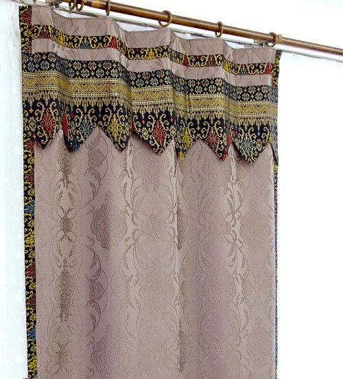 エステ サロン カーテン かわいい ブラウン色 ジャカルタの正面イメージ
