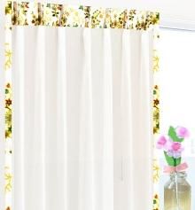 幸運の芽生えを意味する南国の若草柄を描いたファッショナブルなバティック布飾りと透き通るような透明感が素敵な無地レースとのコラボレーションがお部屋をスタイリッシュでモダンなアジアンリゾート風インテリアにコーディネイトする防炎 遮熱 UVカット機能付き、おしゃれなミラーレースカーテン《フルルTパダン》・ホテル 飲食店 喫茶店 レストラン アジアンダイニング class=