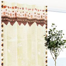 エステサロン間仕切りカーテン 非遮光 白色 植物柄 長寿と子孫繁栄を意味する椰子の実の輪切り模様ボーダーの可愛いバランス付きフラットタイプ 《リネンFモナコ》 ネイル アロマ マッサージのイメージ