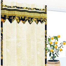 エステサロン間仕切りカーテン 非遮光 白色 植物柄 艶色ブラックに豊かさを意味するプルメリアボーダーを描いた可愛いバランス付きフラットタイプ 《リネンFカサブランカUP》 ネイル アロマ マッサージのイメージ