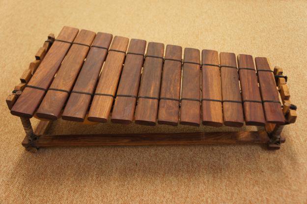 アフリカ民族楽器　木琴　バラフォン