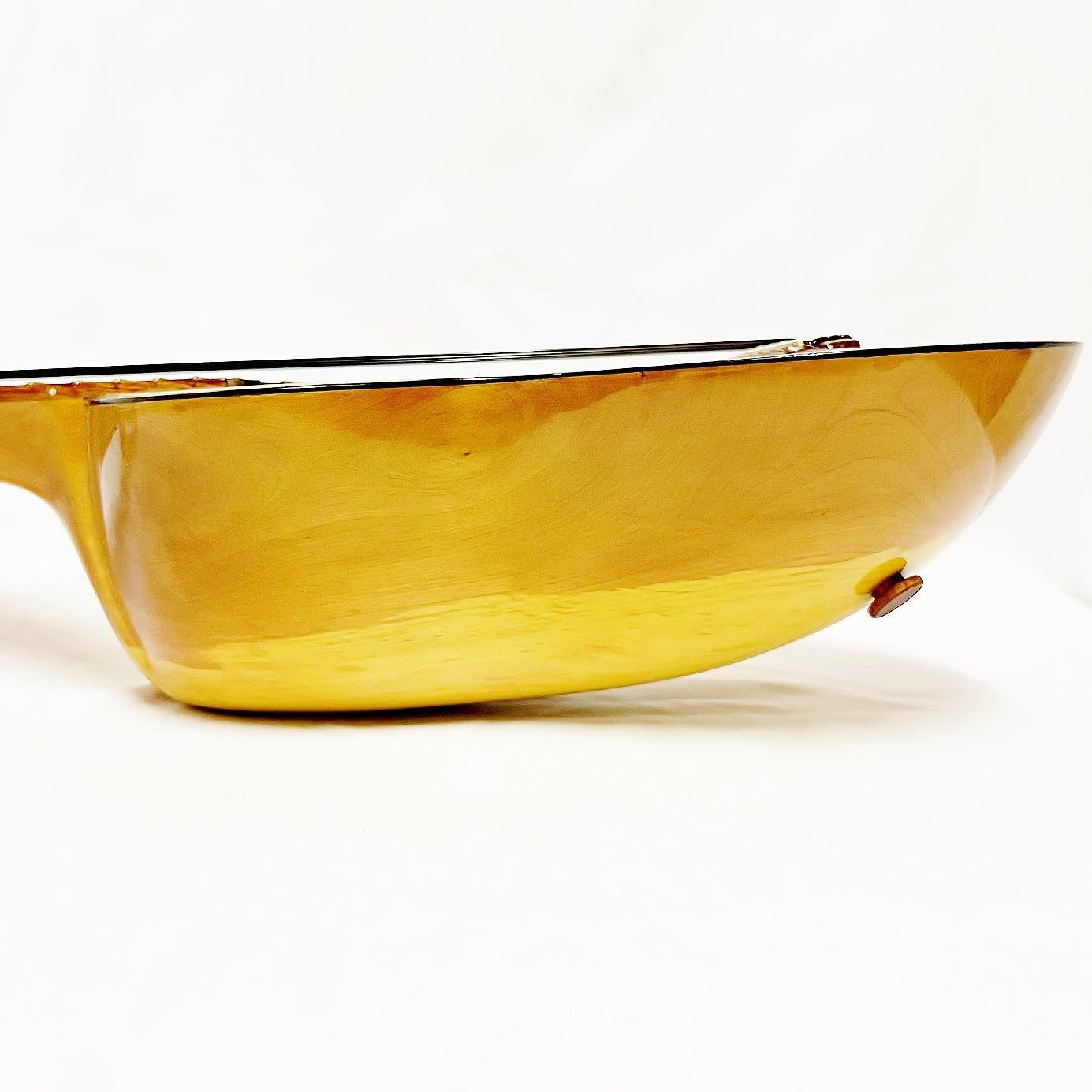 美品　QUISPE TORREZ 　チャランゴ　中南米民族楽器　専用ハードケース 美品 QUISPE TORREZ チャランゴ 中南米民族楽器 専用ハードケース