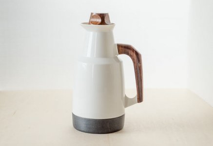 Husqvarna Borstfabrik／プラスチック製魔法瓶（グレー）／スウェーデン／ビンテージ／K0080