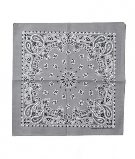 <img class='new_mark_img1' src='https://img.shop-pro.jp/img/new/icons47.gif' style='border:none;display:inline;margin:0px;padding:0px;width:auto;' />HAV-A-HANK22inch BANDANA - SILVER Х USA С졼
