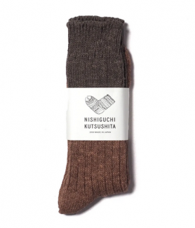 <img class='new_mark_img1' src='https://img.shop-pro.jp/img/new/icons47.gif' style='border:none;display:inline;margin:0px;padding:0px;width:auto;' />NISHIGUCHI KUTSUSHITAWOOL COTTON SLUB SOCKS - BROWN  å 륳åȥ