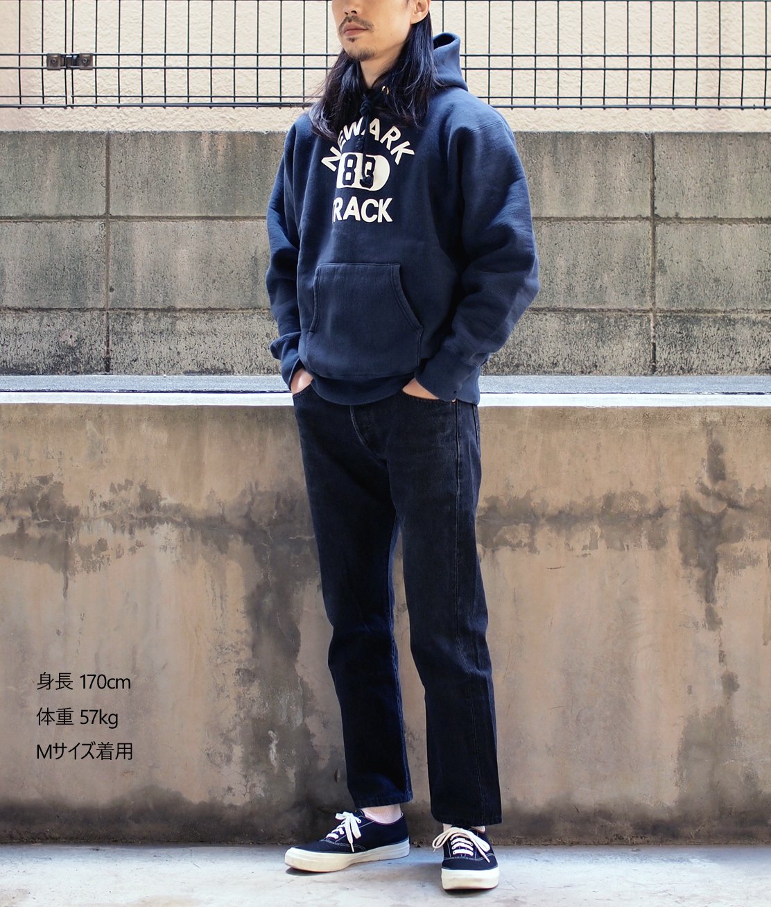 Champion-TRUE TO ARCHIVES】C3-Y117 RW HOODED SWEAT - NAVY リバース 