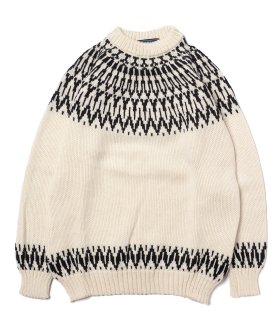 <img class='new_mark_img1' src='https://img.shop-pro.jp/img/new/icons20.gif' style='border:none;display:inline;margin:0px;padding:0px;width:auto;' />GUERNSEY WOOLLENSNORDIC CREW NECK SWEATER - ARAN/BLACK 󥸡 ѹ