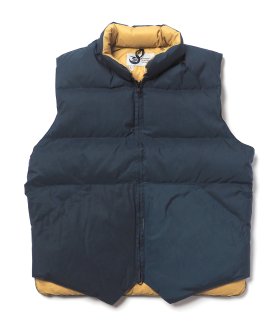 <img class='new_mark_img1' src='https://img.shop-pro.jp/img/new/icons6.gif' style='border:none;display:inline;margin:0px;padding:0px;width:auto;' />【Crescent Down Works】NORTH BY NORTH WEST VEST - NVY/KHAKI ダウンベスト MADE IN USA
