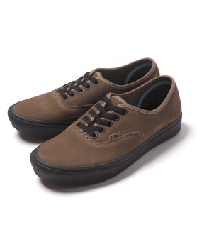 <img class='new_mark_img1' src='https://img.shop-pro.jp/img/new/icons47.gif' style='border:none;display:inline;margin:0px;padding:0px;width:auto;' />【VANS】COMFYCUSH AUTHENTIC - SUEDE KANGAROO バンズ オーセンティック コンフィークッシュ