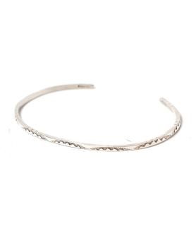 ナバホ NAVAJO ホピ族 ナバホ族 バングル リストバンド シルバー 925 ナバホ NAVAJO ホピ族 ナバホ族 バングル リストバンド シルバー 925