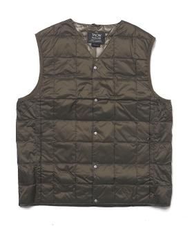 <img class='new_mark_img1' src='https://img.shop-pro.jp/img/new/icons6.gif' style='border:none;display:inline;margin:0px;padding:0px;width:auto;' />TAIONBASIC V-NECK BUTTON INNER DOWN VEST - D.OLIVE Vͥå ʡ ٥