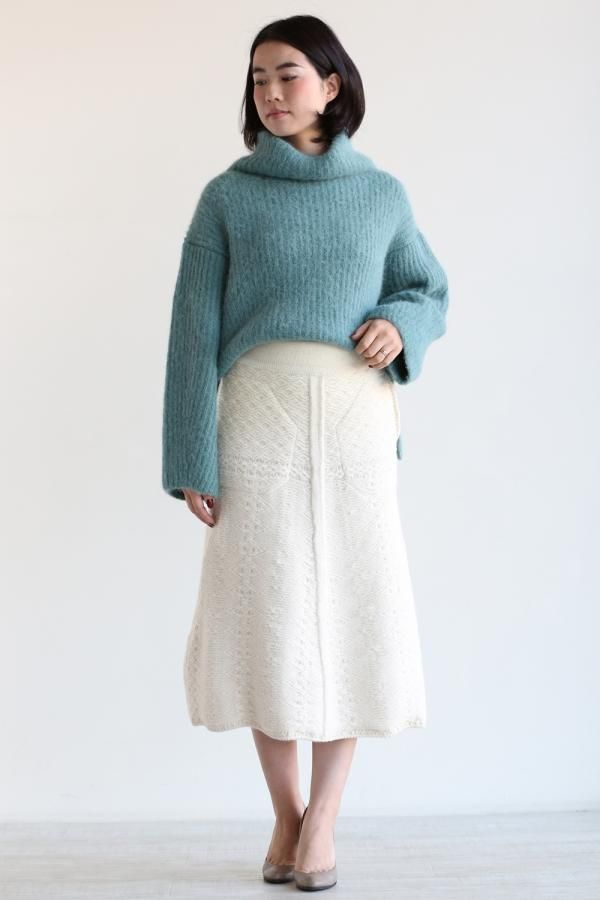 iliann loeb(イリアンローヴ) BRITISH WOOL スカート【204-157