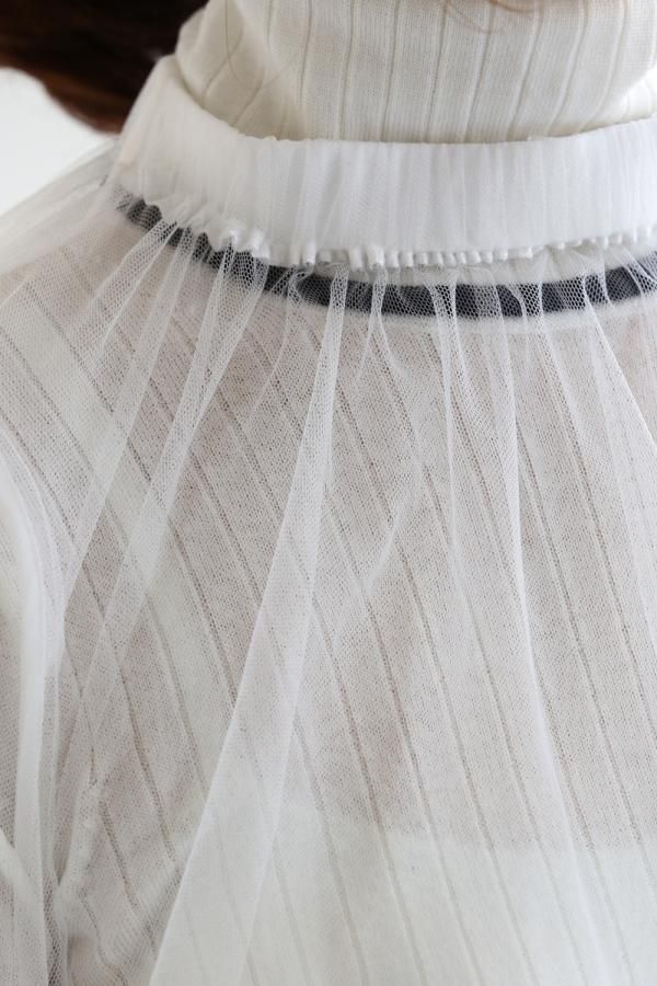 MUVEIL WORK - 新品同様☆ MUVEIL WORK 17AW ハイネックチュール