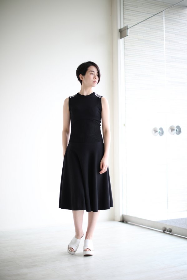 BORDERS at BALCONY(ボーダーズアットバルコニー) SCALLOP KNIT DRESS BLACK - YAMAROKU（ヤマロク）  オンラインストア