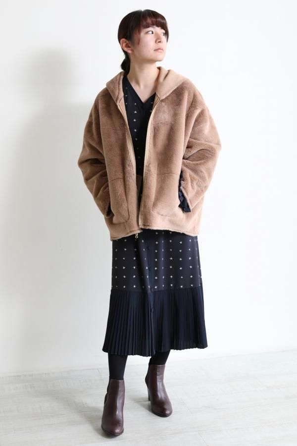 SONO(ソーノ) リバーシブルフェイクムートン ショートコート
