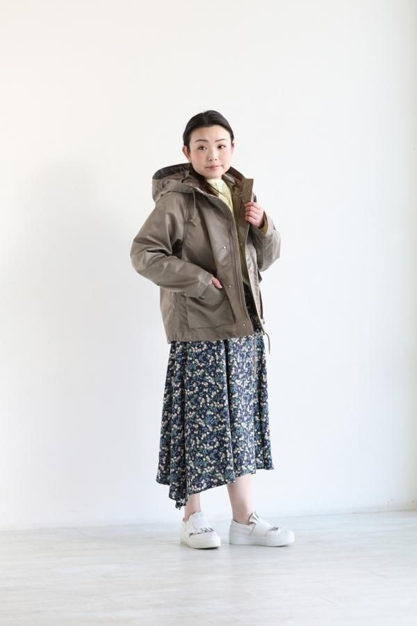 MACPHEE(マカフィ) NYLON TWILL ショートパーカー ベージュ