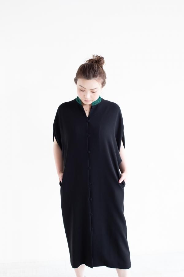 Mame Kurogouchi(マメ) Embroidery Collar Front Open Dress