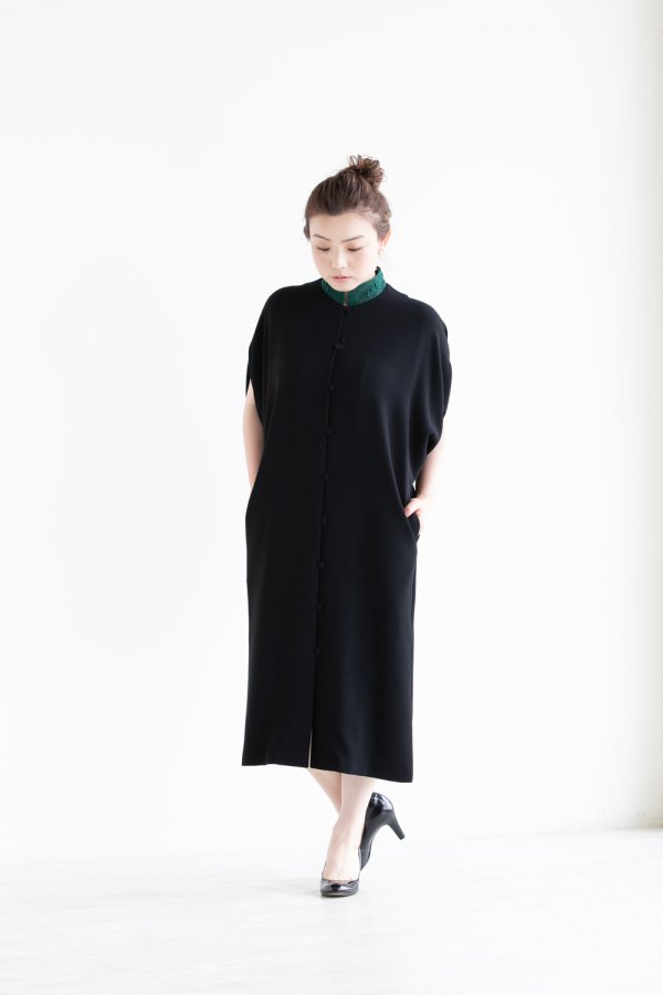 Mame Kurogouchi(マメ) Embroidery Collar Front Open Dress ...