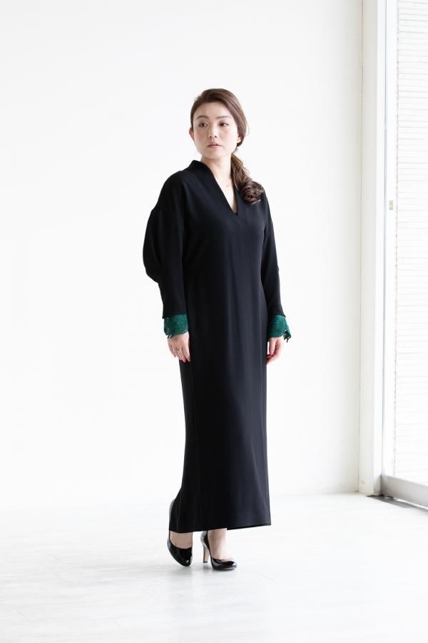 SALE】 mame 19ss Embroidery Cuffs V-Neck Dress | president