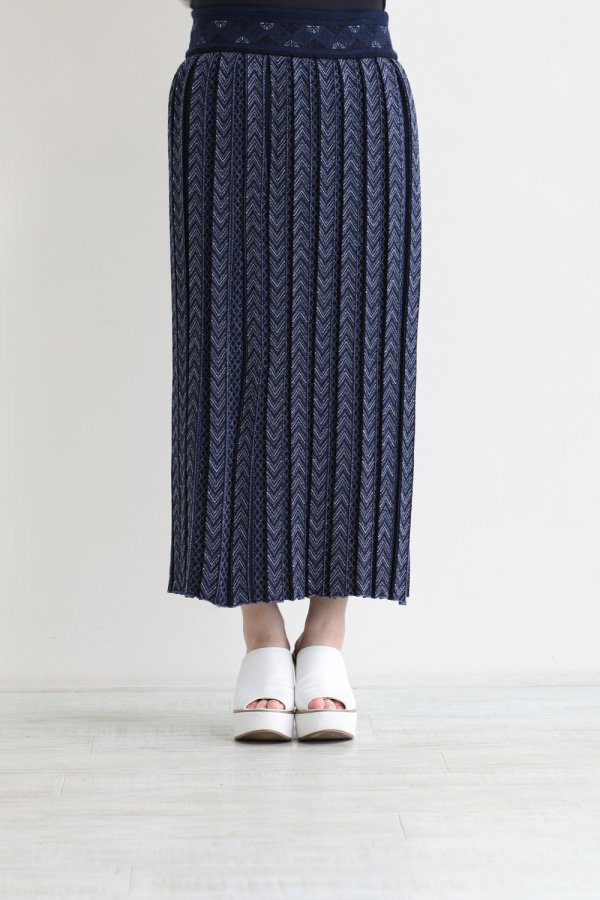 Mame Kurogouchi(マメ) Pleated Knitted Skirt NAVY - YAMAROKU（ヤマロク） オンラインストア