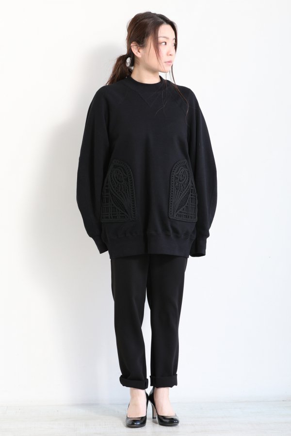 Mame Kurogouchi(マメ) Oversized Embroidered Sweatshirt 