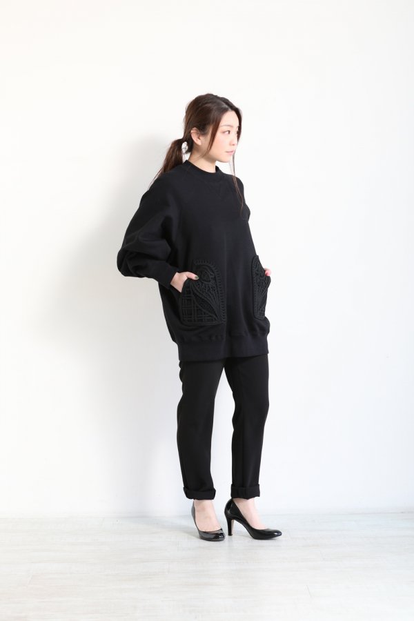 Mame Kurogouchi(マメ) Oversized Embroidered Sweatshirt - YAMAROKU 