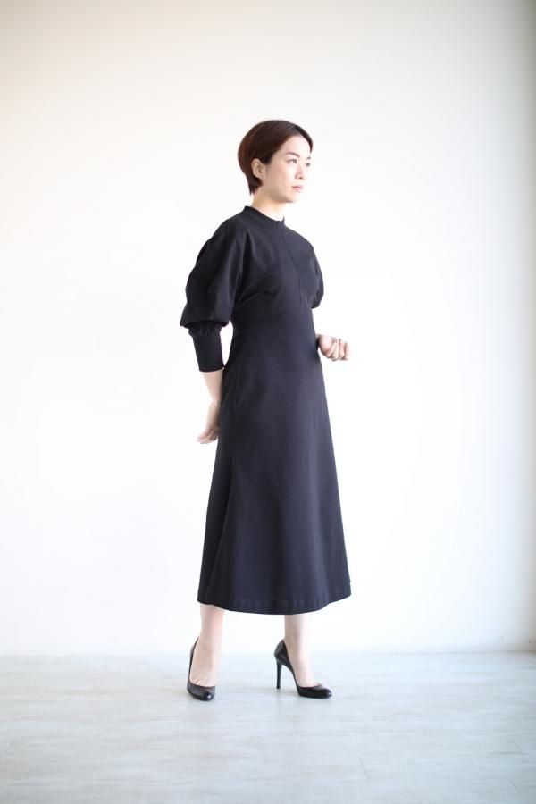 人気ショップ mame kurogouchi マメ Boat Neck Dress Black ロング