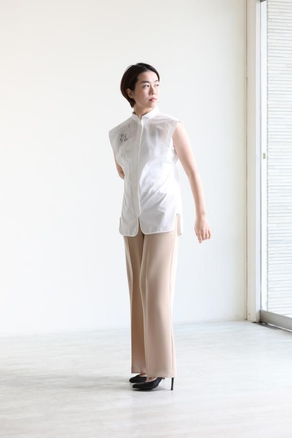 Mame Kurogouchi(マメ) Botanical Embroidery Sleeveless Shirt WHITE 