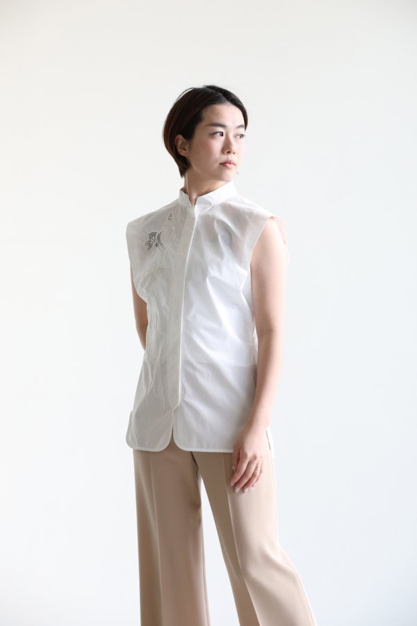 Mame Kurogouchi(マメ) Botanical Embroidery Sleeveless Shirt WHITE -  YAMAROKU（ヤマロク） オンラインストア