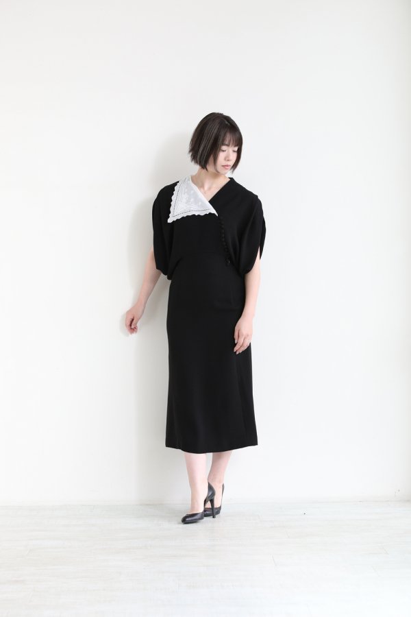 Mame Kurogouchi(マメ) Lace Flap Collar Classic Dress - YAMAROKU ...