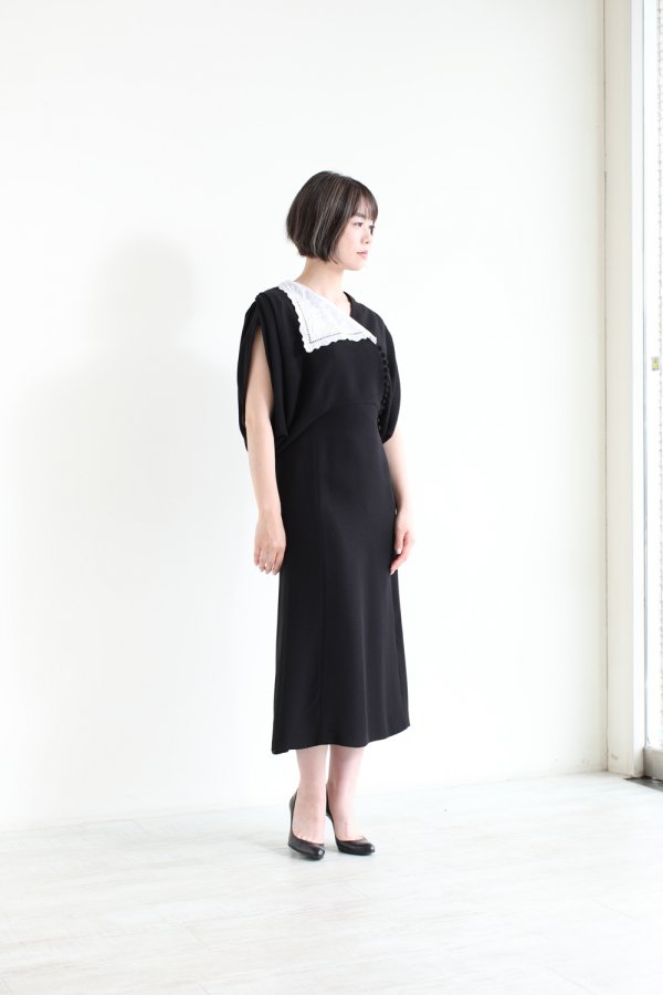 Mame Kurogouchi(マメ) Lace Flap Collar Classic Dress - YAMAROKU ...