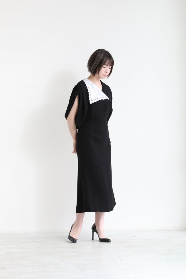 Mame Kurogouchi(マメ) Lace Flap Collar Classic Dress - YAMAROKU 