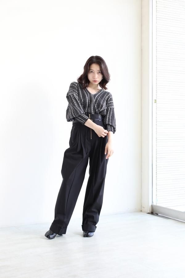 マメクロゴウチ mame kurogouchi V Neck Jacquard Knitted Pullover Vネックジャカードニットプルオーバー Mame Kurogouchi(マメ) V Neck Jacquard Knitted Pullover NAVY