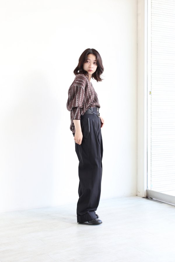 Mame Kurogouchi(マメ) V Neck Jacquard Knitted Pullover BROWN - YAMAROKU