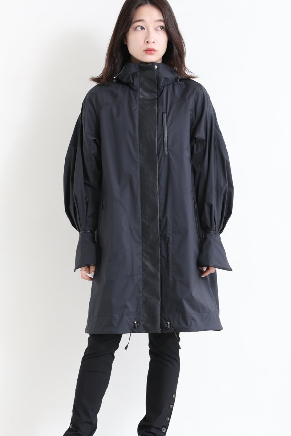 Mame Kurogouchi(マメ) Water Repellent Nylon Hooded Coat ...