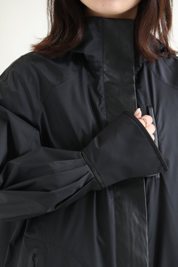 Mame Kurogouchi(マメ) Water Repellent Nylon Hooded Coat - YAMAROKU（ヤマロク）  オンラインストア