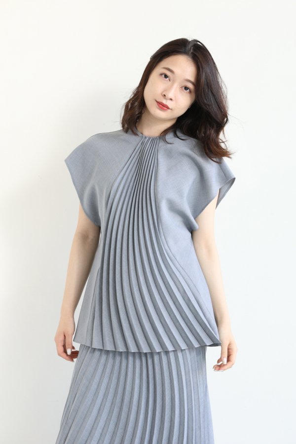 Mame Kurogouchi(マメ) Curved Pleated Top - YAMAROKU（ヤマロク