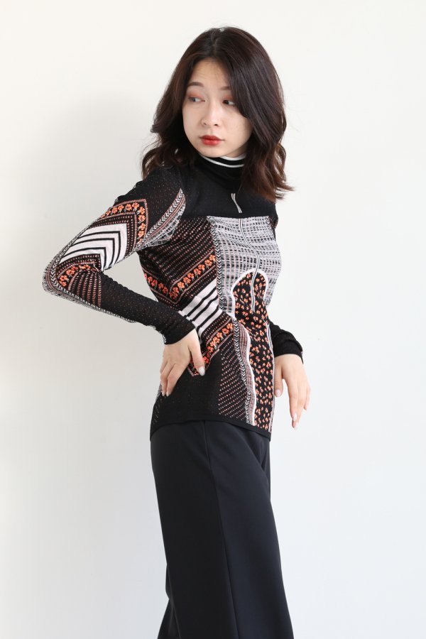Mame Kurogouchi(マメ) Osmanthus Motif Jacquard Knitted Pullover