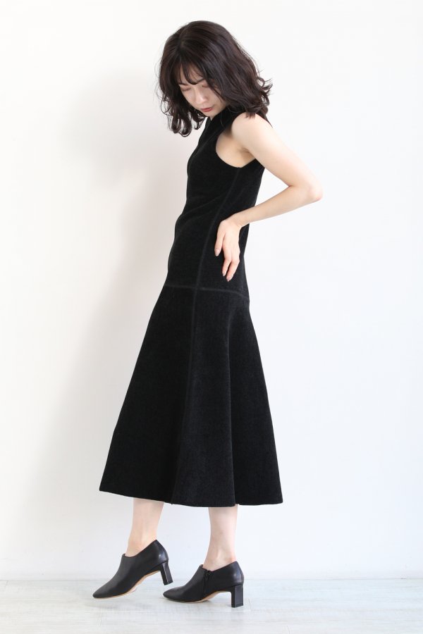 Mame Kurogouchi(マメ) V-Neck Double Faced Knitted Dress - YAMAROKU