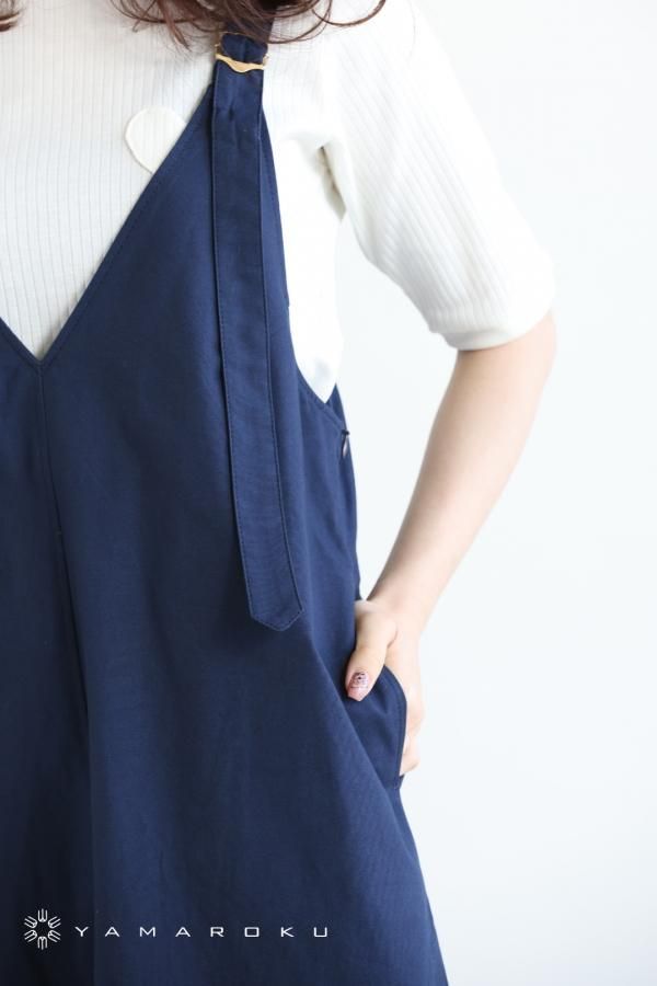 美品　2022 クルーズ 完売品　 MUVEIL パールボタンサロペット L MUVEIL（ミュベール）の「【MUVEIL(ミュベール)】パールボタン