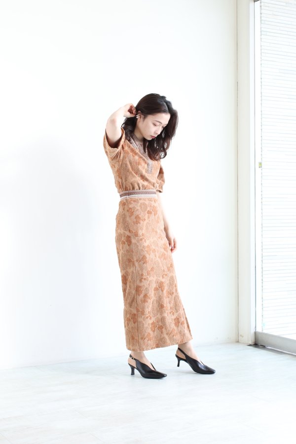 Mame Kurogouchi(マメ) Flowered Velour Jacquard Skirt - YAMAROKU（ヤマロク） オンラインストア