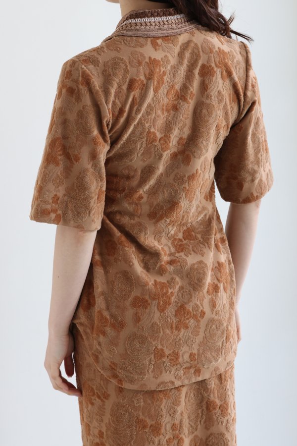 Mame Kurogouchi(マメ) Flowered Velour Jacquard Polo Shirt BROWN